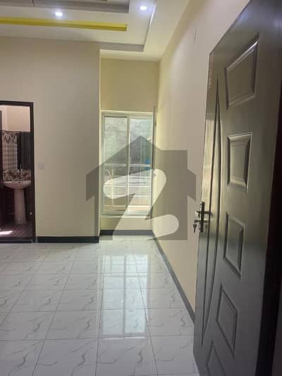 Flat Are Available In Low Rate In Pak Arab Phase 1