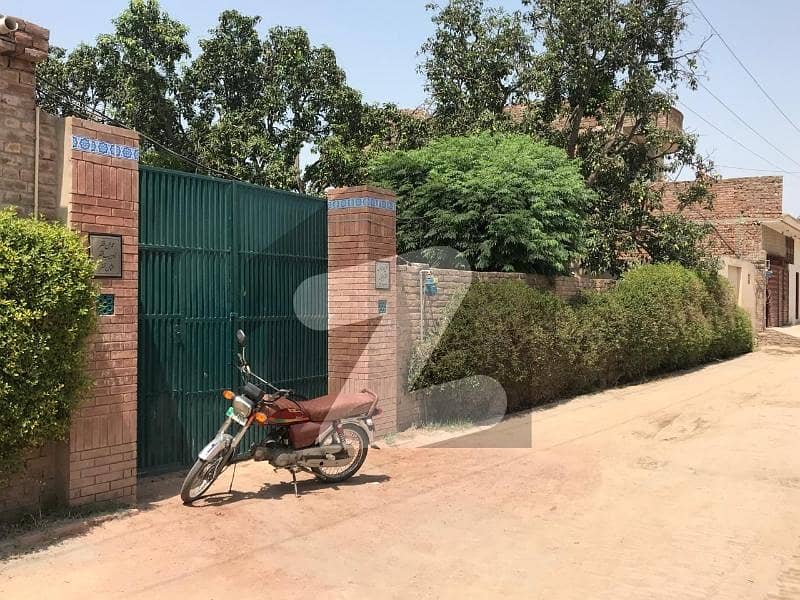 بستی نَو ملتان میں 2 کنال فارم ہاؤس 3.42 کروڑ میں برائے فروخت۔ بستی نَو ملتان میں 2 کنال فارم ہاؤس 3.42 کروڑ میں برائے فروخت۔