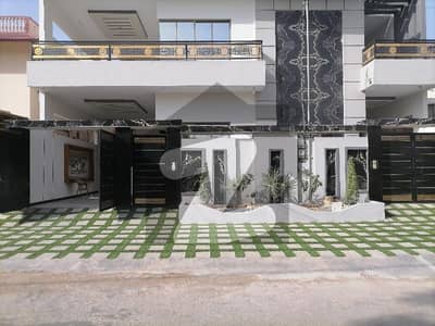 گلشنِ معمار - سیکٹر ایکس گلشنِ معمار,گداپ ٹاؤن,کراچی میں 6 کمروں کا 16 مرلہ مکان 6.5 کروڑ میں برائے فروخت۔