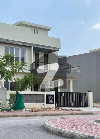 بحریہ انکلیو - سیکٹر سی 2 بحریہ انکلیو,بحریہ ٹاؤن,اسلام آباد میں 5 کمروں کا 10 مرلہ مکان 4.68 کروڑ میں برائے فروخت۔ بحریہ انکلیو - سیکٹر سی 2 بحریہ انکلیو,بحریہ ٹاؤن,اسلام آباد میں 5 کمروں کا 10 مرلہ مکان 4.68 کروڑ میں برائے فروخت۔