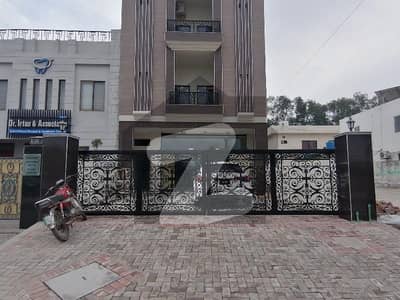 پبلک ہیلتھ سوسائٹی لاہور میں 2 کمروں کا 4 مرلہ فلیٹ 40.0 ہزار میں کرایہ پر دستیاب ہے۔