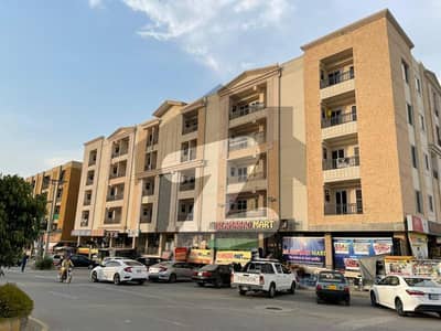 ڈی ۔ 17 اسلام آباد میں 1 کمرے کا 3 مرلہ فلیٹ 50.0 لاکھ میں برائے فروخت۔