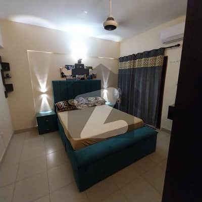 950 sqft 2 bedrooms apartment for sale near gazebo restaurant phase 5