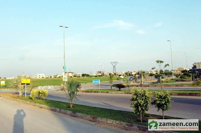 Al-Sammar Offers One Kanal Level Plot In Sector H Street # 1 - Plot # 18