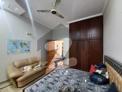 5 Marla Outclass Upper Portion For Rent In R-1 Block Johar Town