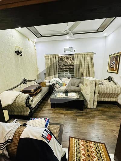 اسٹیٹ لائف ہاؤسنگ فیز 1 اسٹیٹ لائف ہاؤسنگ سوسائٹی,لاہور میں 3 کمروں کا 5 مرلہ مکان 2.2 کروڑ میں برائے فروخت۔