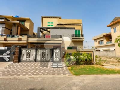 Affordable House Of 10 Marla Is Available For sale