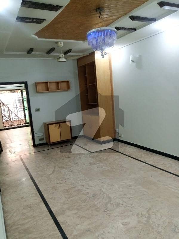 10 Marla Ground Portion Available For Rent In Bahria Town Phas4 10 Marla Ground Portion Available For Rent In Bahria Town Phas4
