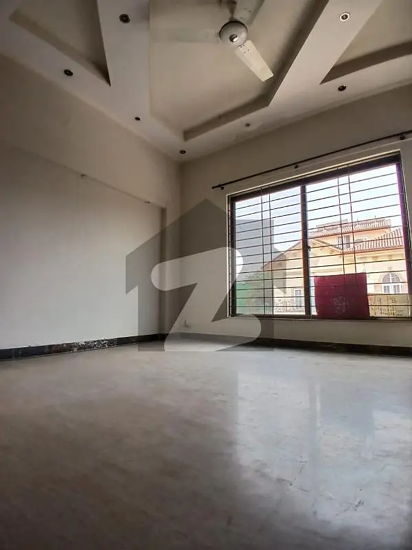 Best Location 5 Marla House For Rent In DHA Phase 3 Lahore.