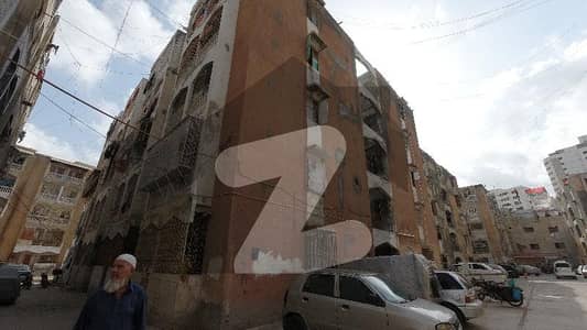2 Bed Lounge Flat ON SALE In Gulshah-E-Iqbal, Near Hassan Square
