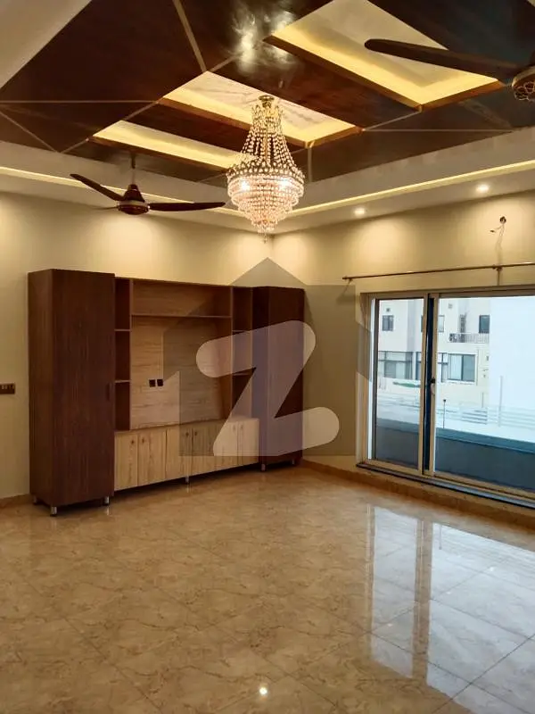 1 Kanal Upper Portion With 3 Bedrooms For Rent In DHA Phase 7 Half Garage Available