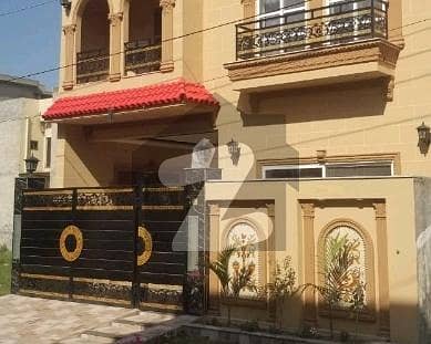 Premium Prime Location 6 Marla House Is Available For sale In Lahore