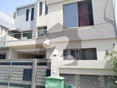 5 Marla New House With Gas For Sale In Sector C GARDENIA BLOCK Bahria Town Lahore