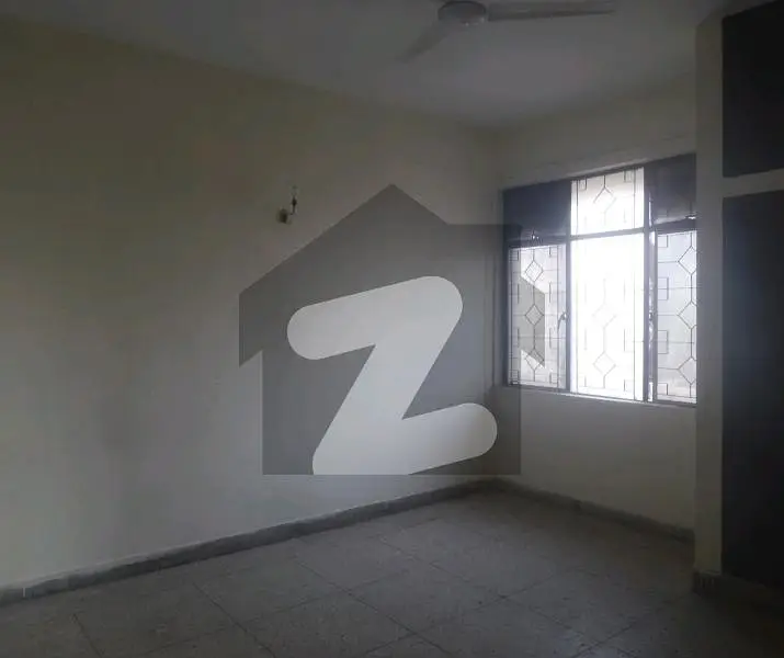 Buy A Prime Location House Of 2100 Square Feet In G-8