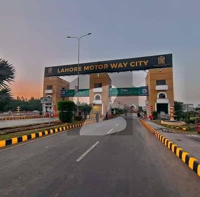 4 Marla Commercial Plot For Sale In Motorway City