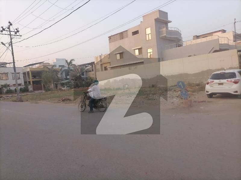 A Perfect Residential Plot Awaits You In Karachi University Housing