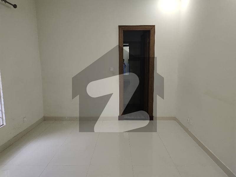 10 Marla Upper Portion Available For Rent In Bahria Town