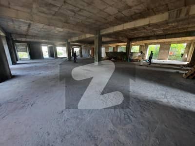 70000 Sq FEEt Purpose Build Wearhouse For Rent