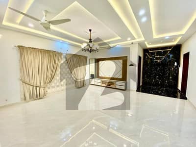 Luxurious House Near Commercial For Rent at DHA 2