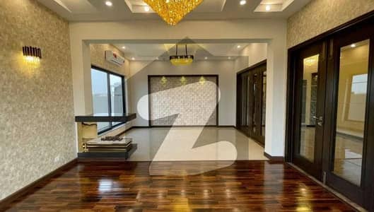 DREAM HOUSE. . 1 Kanal Brand New Luxury Bungalow for Sale in Paragon City | Ideal Location