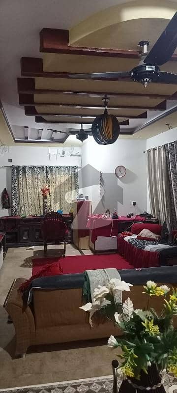 چکلالہ سکیم 3 چکلالہ سکیم,راولپنڈی میں 4 کمروں کا 7 مرلہ مکان 3.3 کروڑ میں برائے فروخت۔