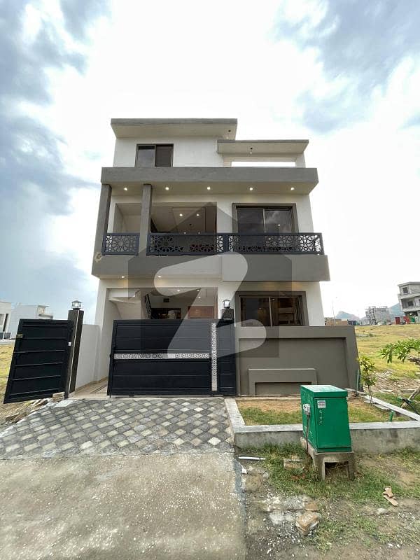 Brand New House-5 Marla Margalla View Brand New House-5 Marla Margalla View