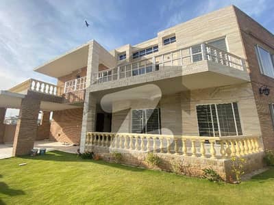 30 Marla Corner Category+ 2 Gate House Available For Sale DHA Phase 05 Islamabad Sec A