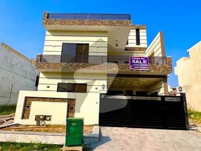 8 MARLA LUXURY BRAND NEW HOUSE FOR SALE MULTI F-17 ISLAMABAD ALL FACILITY AVAILABLE CDA APPROVED SECTOR MPCHS