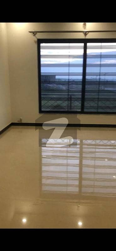 Sector C2 1 Kanal Upper Portion Avalaible For Rent Semi Furnished
