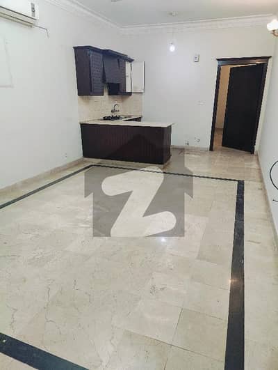 One Bed Unfurnished Apartment Available For Rent