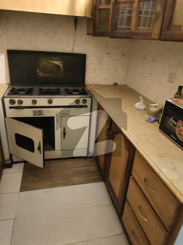 Beautiful 7 marla ground portion available for rent in g11 Islamabad at