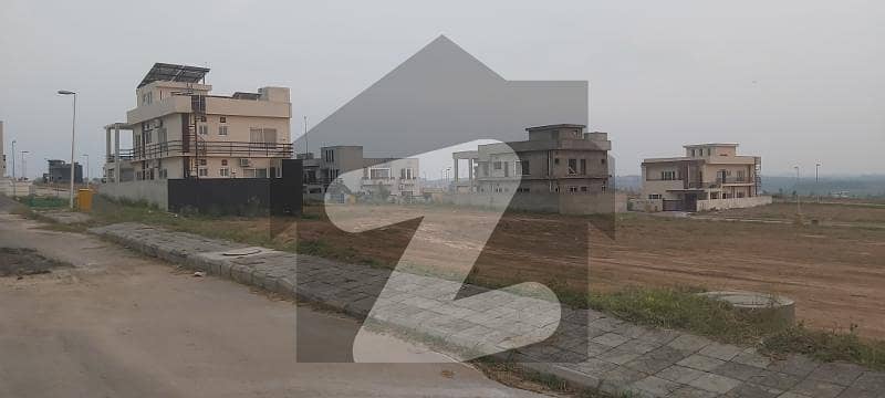 لینیر کمرشل سینٹر بحریہ ٹاؤن راولپنڈی,راولپنڈی میں 5 مرلہ رہائشی پلاٹ 2.65 کروڑ میں برائے فروخت۔ لینیر کمرشل سینٹر بحریہ ٹاؤن راولپنڈی,راولپنڈی میں 5 مرلہ رہائشی پلاٹ 2.65 کروڑ میں برائے فروخت۔