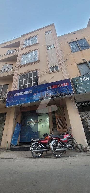 پنجاب کوآپریٹو ہاؤسنگ سوسائٹی لاہور میں 5 کمروں کا 2 مرلہ عمارت 2.35 کروڑ میں برائے فروخت۔