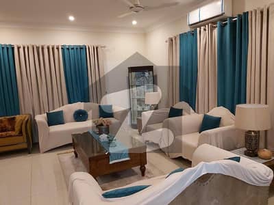 First Floor 3 Bed, D/D, Lounge and Terrace- Block 3 Gulistan-e-Johar