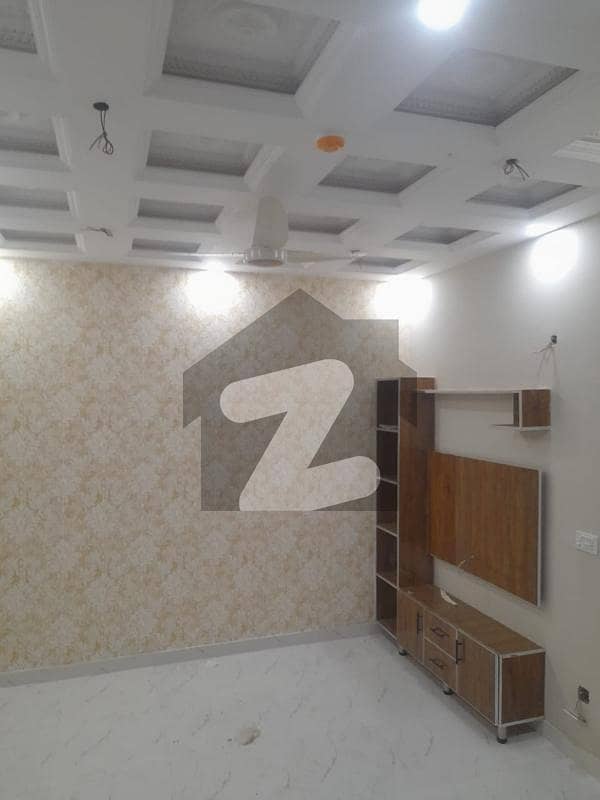 5 MARLA LOWER PORTION FOR RENT WITH GASS IN DHA RAHBAR BLOCK H 5 MARLA LOWER PORTION FOR RENT WITH GASS IN DHA RAHBAR BLOCK H