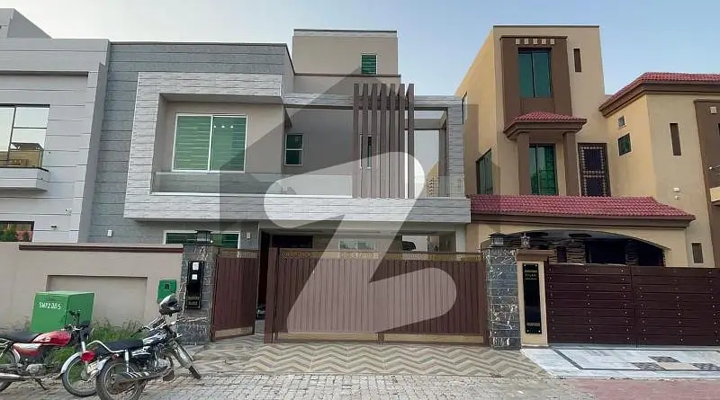 10 Marla brand new modern house for sale in rafi Block bahria town lahore