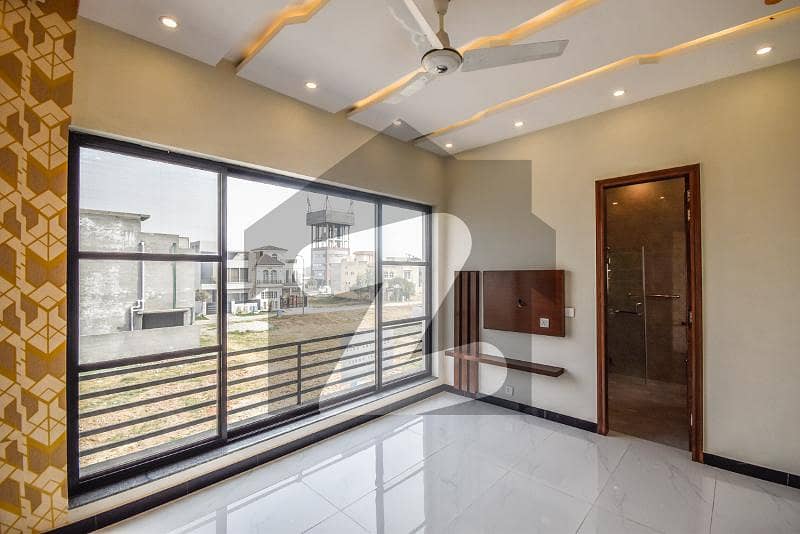 5 Marla Modern Design Beautiful House Available For Rent In DHA Phase 9 Town