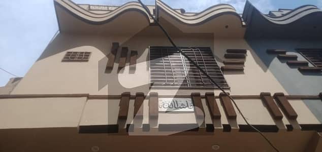 گلبرگ پشاور میں 2 کمروں کا 2 مرلہ بالائی پورشن 22.5 ہزار میں کرایہ پر دستیاب ہے۔