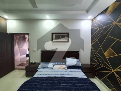 10 MARLA FULLY FURNISHED LIKE BRAND NEW LUXURY FLAT AVAILABLE FOR RENT IN ASKARI 11