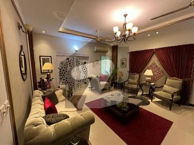 12 m 4bed flat for sale