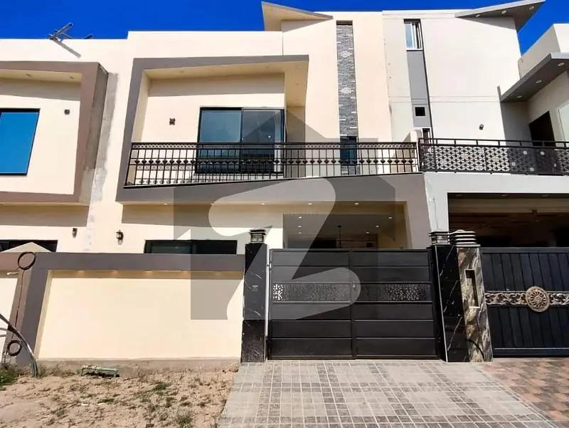4 Marla Park Facing House For Sale In Buch Villas