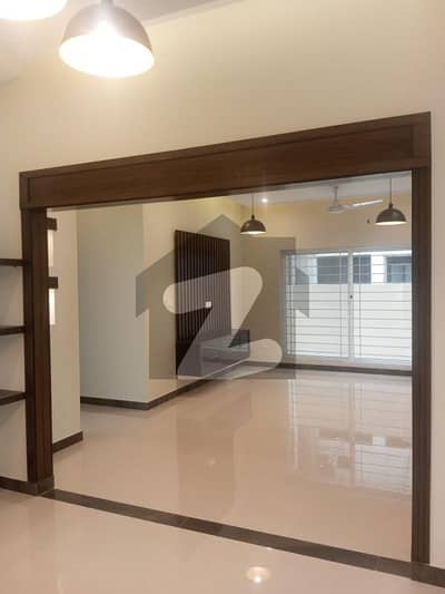 I-8/3 Upper Portion 3 Bedroom TV Lounge Dd Tile Flooring Car Parking Available For Rent