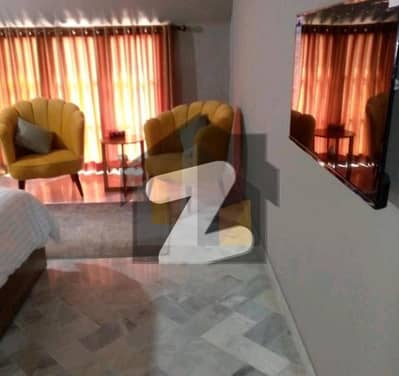 SPACIOUS SINGLE-STORY BUNGALOW FOR SALE IN DHA DEFENCE, KARACHI