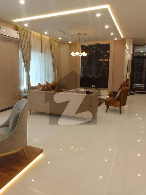 1000 YARDS BUNGALOW FOR SALE 1000 YARDS BUNGALOW FOR SALE
