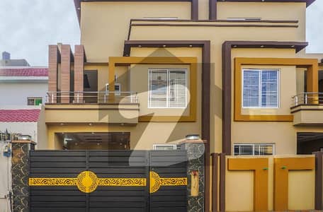 10 Marla Brand New Pair House Pia Society Near Main Boulevard Solid Construction Super Hot Location