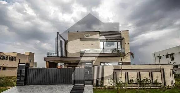 1 Kanal Modern Design Beautiful House Available For Rent In DHA Phase 7