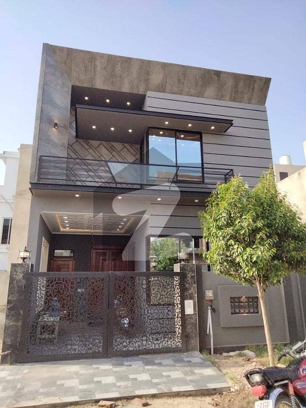 5 Marla House In Central Royal Orchard For Sale
