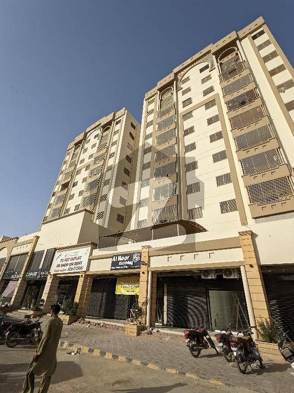 Gulistan-e-Jauhar - Block 5 Flat Sized 1800 Square Feet Is Available Gulistan-e-Jauhar - Block 5 Flat Sized 1800 Square Feet Is Available