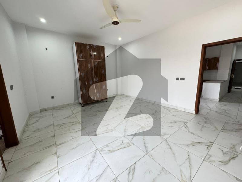 2 Bed Room Apartment Available Near Jail Road 2 Bed Room Apartment Available Near Jail Road