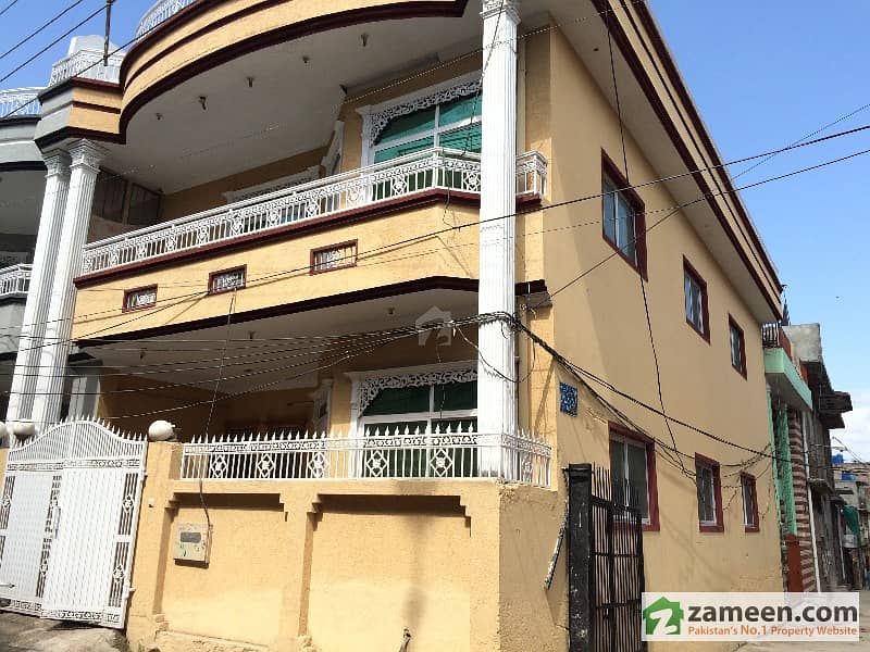 Iqbal Town Coener House near Radiant School Iqbal Town Coener House near Radiant School